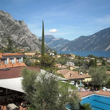 Hotel Aria Life 4*